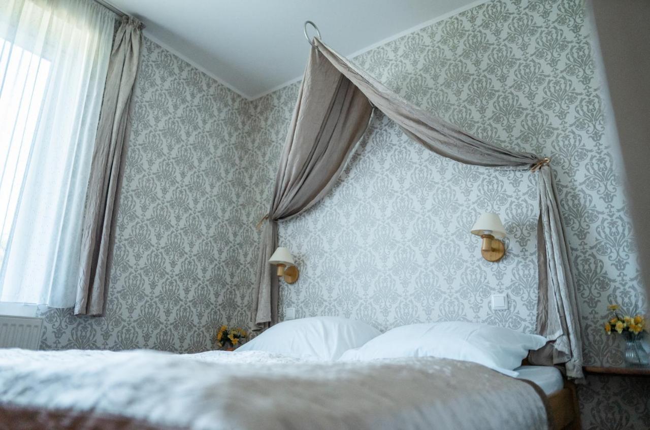 Anna Panzio Hotel Dunavarsány Buitenkant foto